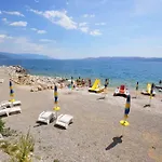 Daire In With Sea View, Terrace, Air Conditioning, Wi-fi Novi Vinodolski