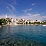 In With Sea View, Terrace, Air Conditioning, Wi-fi 아파트