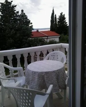 Apartment In With Sea View, Terrace, Air Conditioning, Wi-fi