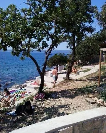 Apartman In With Sea View, Terrace, Air Conditioning, Wi-fi