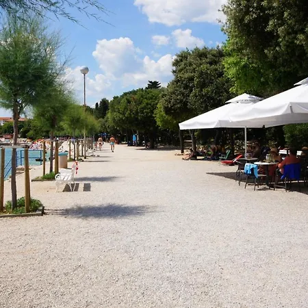 Apartment In With Sea View, Terrace, Air Conditioning, Wi-fi Novi Vinodolski