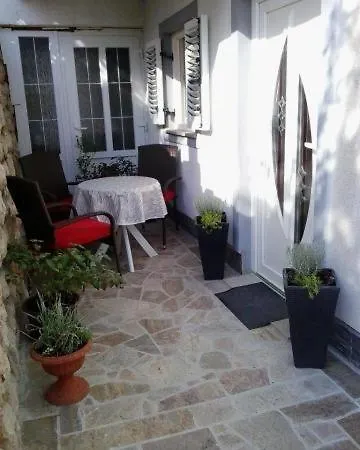 Apartment In With Sea View, Terrace, Air Conditioning, Wi-fi Novi Vinodolski
