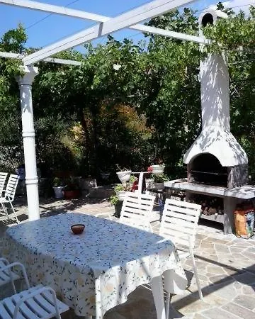 In With Sea View, Terrace, Air Conditioning, Wi-fi Apartment Novi Vinodolski