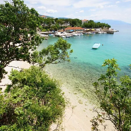 Apartment In With Sea View, Terrace, Air Conditioning, Wi-fi Novi Vinodolski