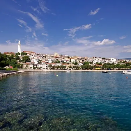 In With Sea View, Terrace, Air Conditioning, Wi-fi Apartment